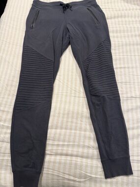 ALO Yoga Black Ribbed Knee urban moto Jogger Leggings